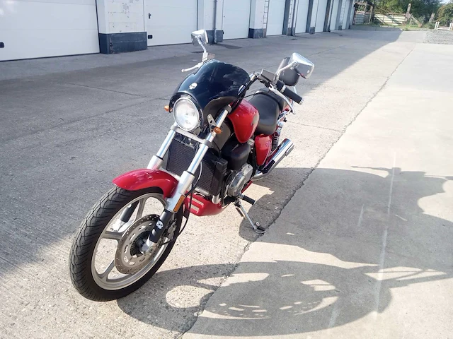 Honda - magna 750 - motorcycle - afbeelding 3 van  7