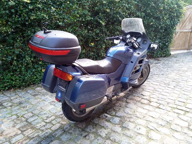 Honda - pan - motorfiets - afbeelding 5 van  11