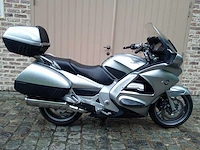 Honda - pan st 1300 - motorfiets - afbeelding 2 van  6