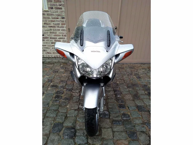 Honda - pan st 1300 - motorfiets - afbeelding 3 van  6