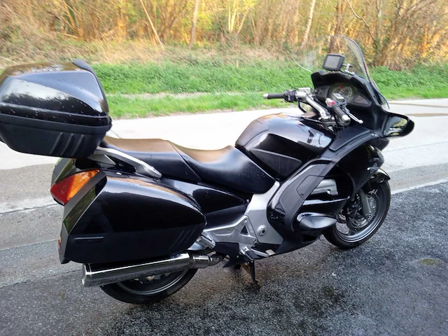 Honda - pan st 1300 - motorfiets - afbeelding 2 van  9