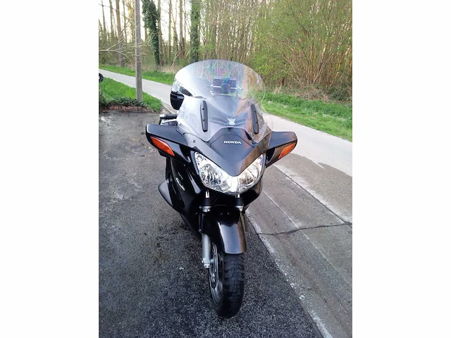 Honda - pan st 1300 - motorfiets - afbeelding 4 van  9
