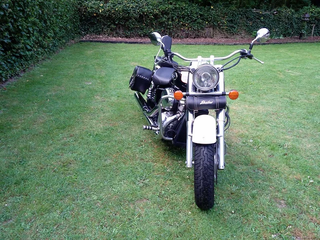 Honda - vt shadow - motorfiets - afbeelding 3 van  8