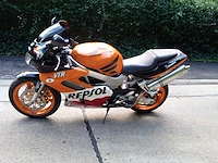 Honda - vtr 1000 repsol - motorfiets - afbeelding 2 van  8