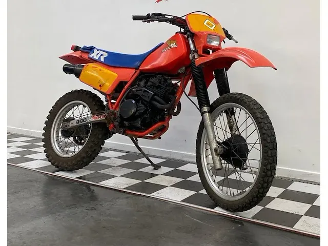 Honda - xr350 - bromfiets - afbeelding 2 van  8
