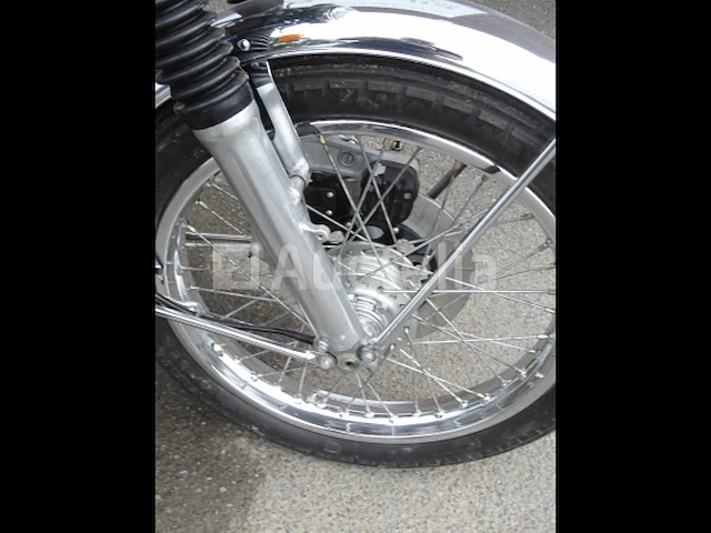 Honda 550 vier super sport motorfiets (voorouder van 1976, weinig km) - afbeelding 11 van  35