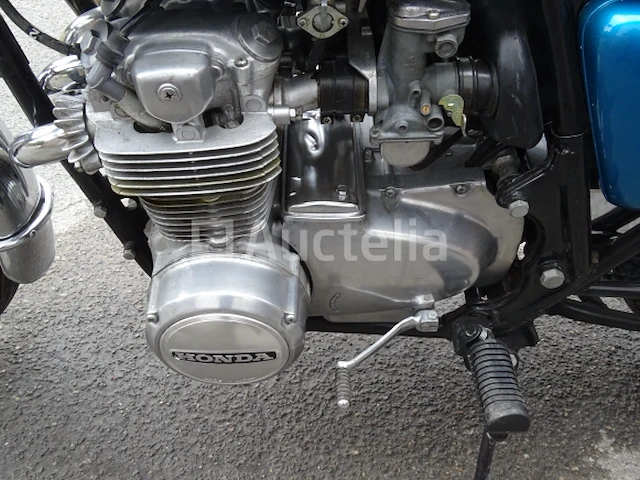 Honda 550 vier super sport motorfiets (voorouder van 1976, weinig km) - afbeelding 18 van  35