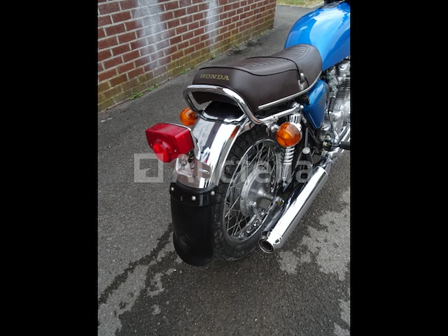 Honda 550 vier super sport motorfiets (voorouder van 1976, weinig km) - afbeelding 23 van  35