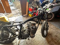 Honda cb 550 vier moto - afbeelding 4 van  8