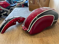 Honda cb 750 seventies tank onderdeel - afbeelding 5 van  7