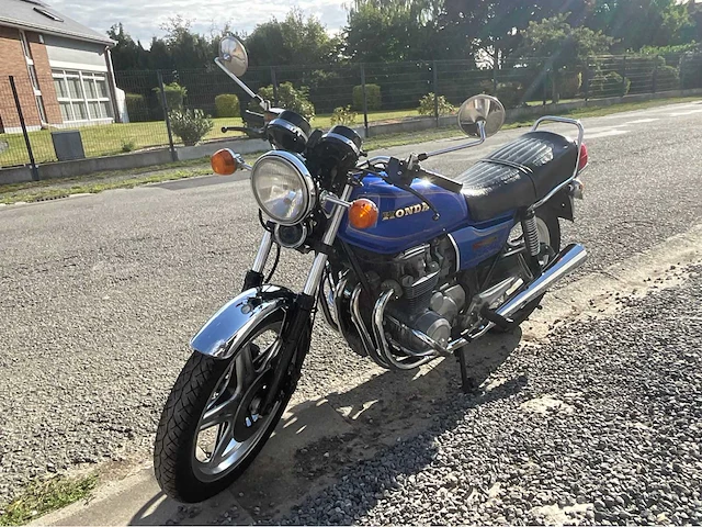 Honda cb650 rc03 motorfiets - afbeelding 1 van  24
