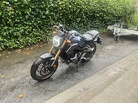 Honda cb650ra motorfiets - afbeelding 1 van  12