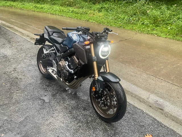 Honda cb650ra motorfiets - afbeelding 6 van  12