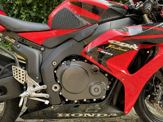 Honda cbr 1000 rr fireblade motorfiets - afbeelding 2 van  14