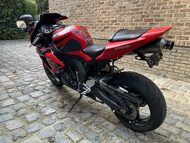 Honda cbr 1000 rr fireblade motorfiets - afbeelding 11 van  14