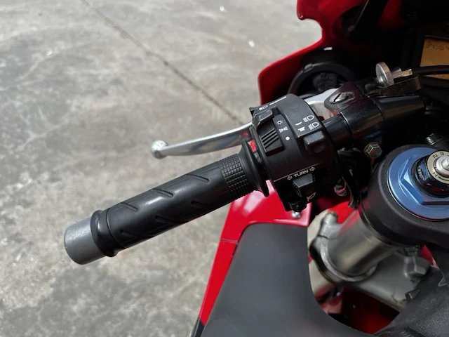 Honda cbr fireblade, 2002 - afbeelding 12 van  16