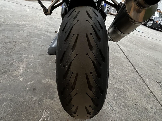 Honda cbr fireblade, 2003 - afbeelding 9 van  13