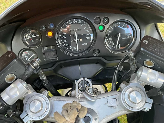 Honda cbr1100xx super blackbird sc35 - afbeelding 13 van  18
