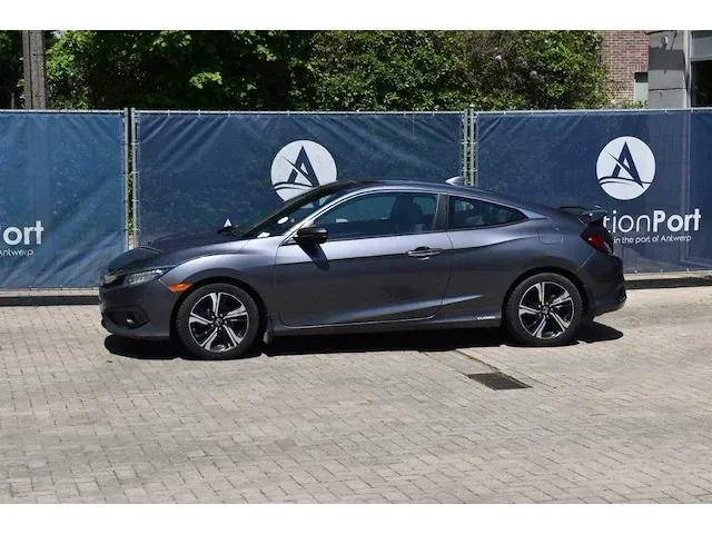 Honda civic turbo touring 1.5l benzine 2018 180pk - afbeelding 1 van  1