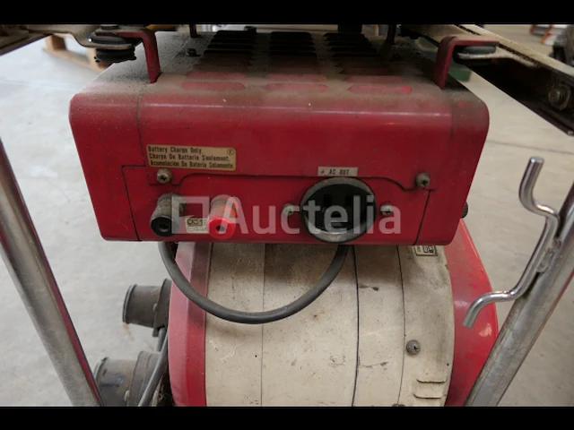 Honda e2500 benzinemotor generator - afbeelding 2 van  11
