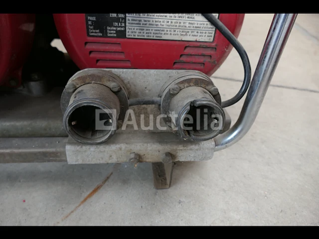 Honda e2500 benzinemotor generator - afbeelding 10 van  11