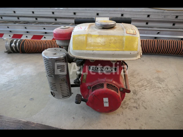 Honda eg 1500 benzinemotor generator - afbeelding 10 van  10
