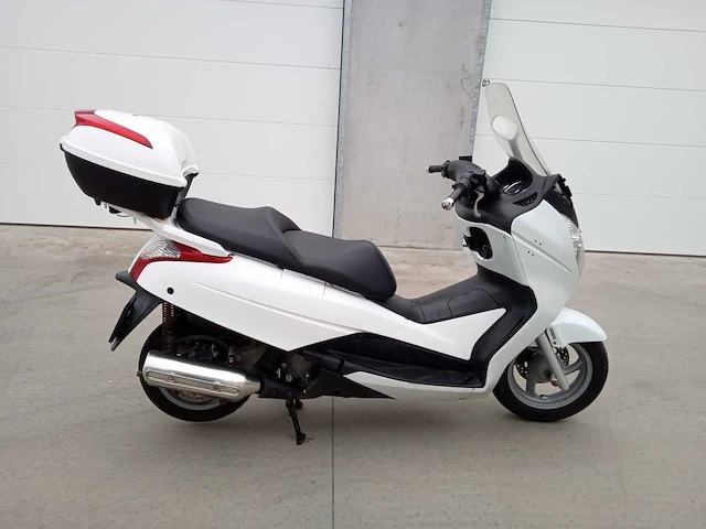 Honda fes 125 cc scooter - afbeelding 3 van  6