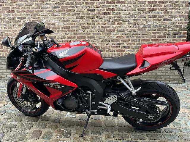 Honda fireblade cbr1000rr motorfiets - afbeelding 17 van  18