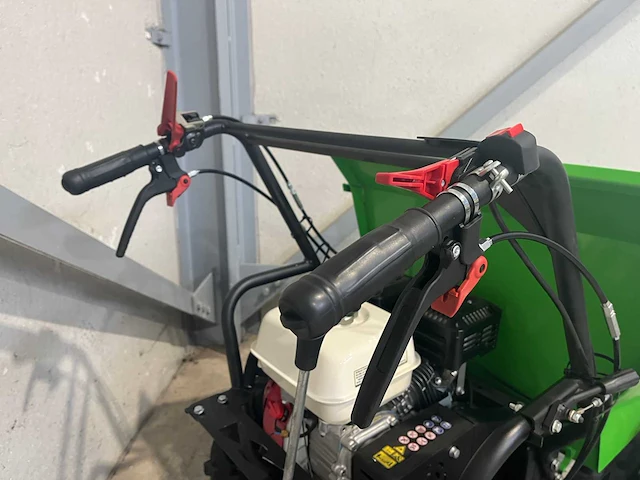 Honda gemotoriseerde kruiwagen - afbeelding 3 van  15