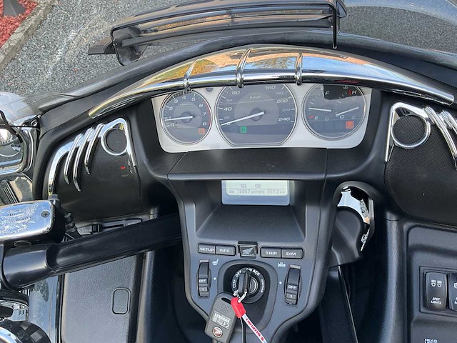 Honda gl1800 touring - afbeelding 9 van  36