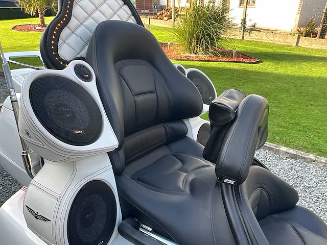 Honda gl1800 touring - afbeelding 17 van  36