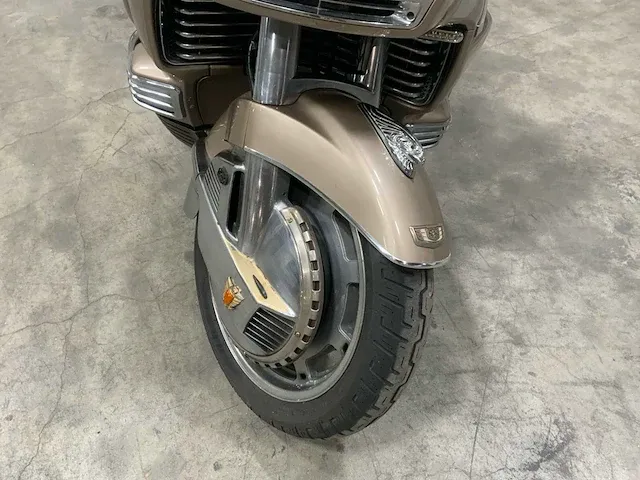 Honda goldwing motorfiets - afbeelding 6 van  17