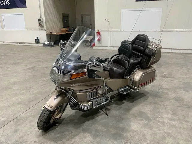 Honda goldwing motorfiets - afbeelding 1 van  17