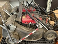 Honda grasmachine voor onderdelen (2x) - afbeelding 1 van  3