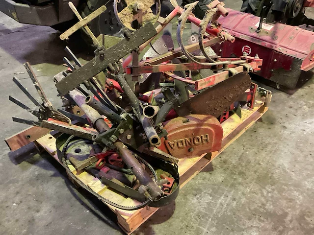 Honda grondfrees - afbeelding 7 van  8