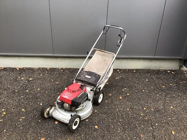 Honda hr 194 grasmaaier - afbeelding 1 van  4
