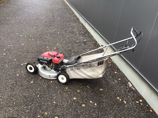 Honda hr 194 grasmaaier - afbeelding 3 van  4