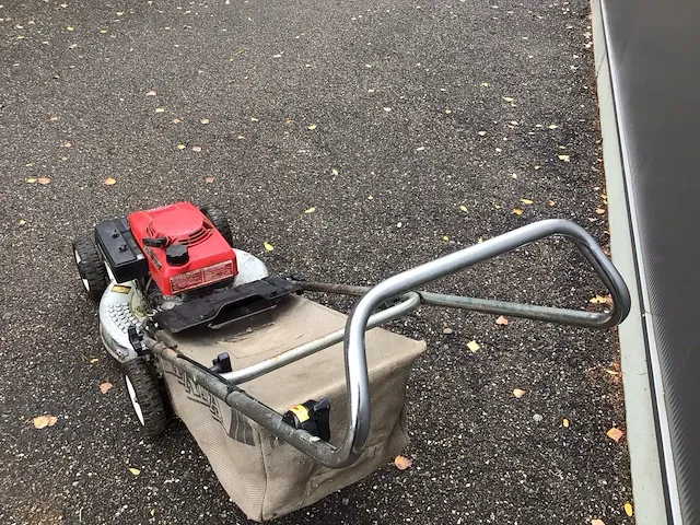 Honda hr 194 grasmaaier - afbeelding 3 van  4