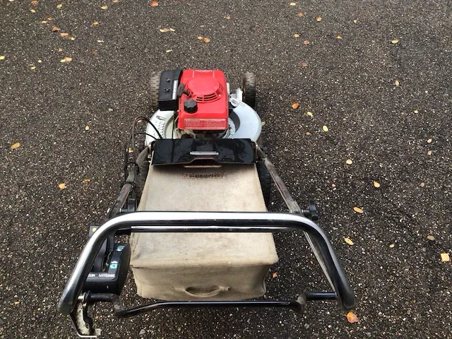 Honda hr 214 grasmaaier - afbeelding 5 van  5