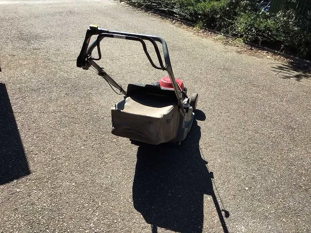 Honda hrb476c grasmaaier met walsaandrijving - afbeelding 6 van  6