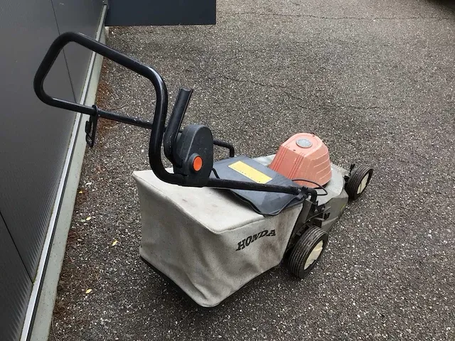 Honda hre 410 grasmaaier - afbeelding 2 van  5
