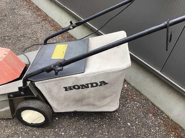Honda hre 410 grasmaaier - afbeelding 4 van  5