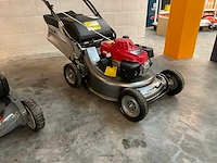 Honda hrh 536 k4 grasmaaier - afbeelding 1 van  7