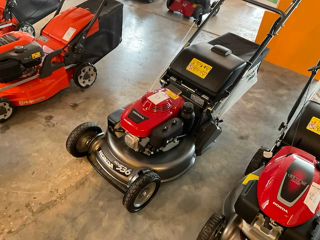 Honda hrh 536 qx grasmaaier - afbeelding 1 van  5