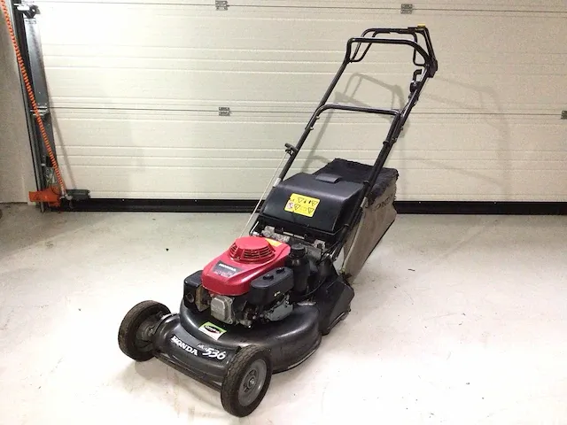 Honda hrh 536 qxe pro roller grasmaaier met wals - afbeelding 1 van  6