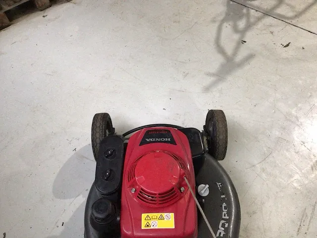 Honda hrh 536 qxe pro roller grasmaaier met wals - afbeelding 6 van  6