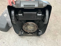 Honda hrm 3000 robotmaaier - afbeelding 4 van  16
