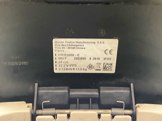 Honda hrm 3000 robotmaaier - afbeelding 8 van  16