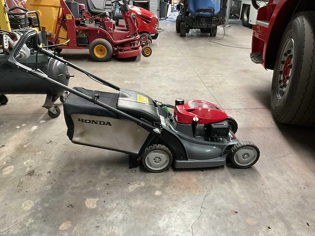 Honda hrx 476 grasmaaier - afbeelding 1 van  6