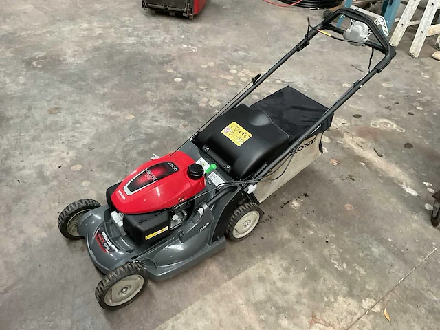 Honda hrx 476 grasmaaier - afbeelding 3 van  6